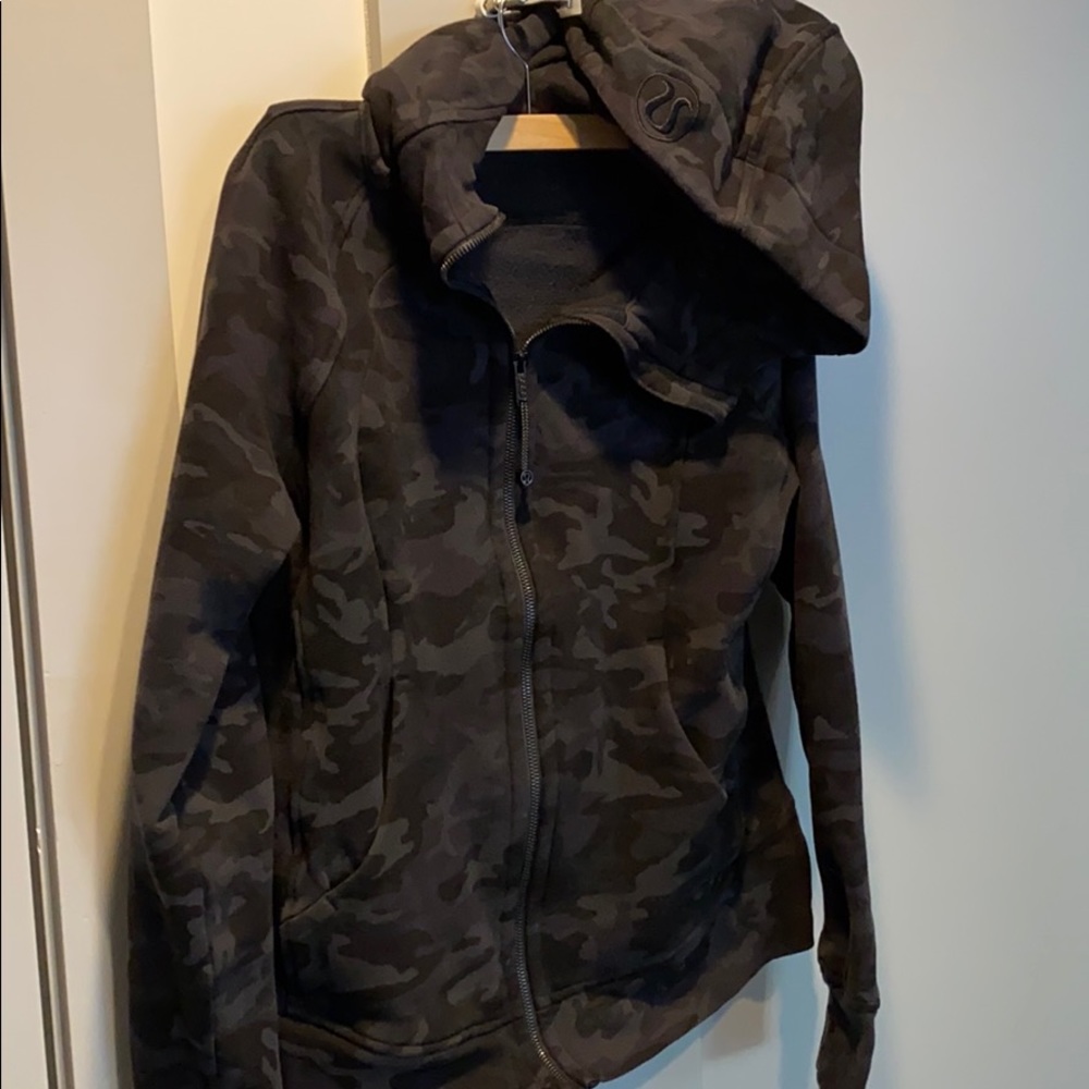 Lululemon Scuba Hoodie light cotton fleece, sz 8